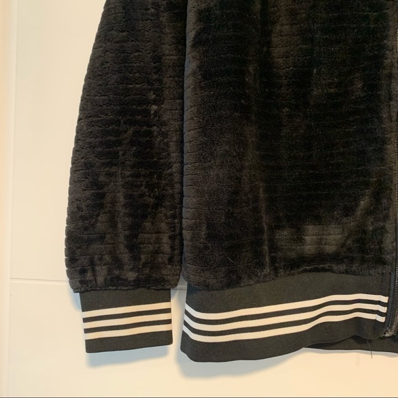 Cynthia Rowley | Fuzzy Lightweight Bomber-Style Jacket - Picture 5 of 14